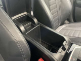 認定中古車 LEDヘッドライト idrive Apple Carplay フルセグ トップビューカメラ 全方位PDC パークアシスト 後退アシスト シートヒーター アイドリングストップ ACC 黒革スポーツシート