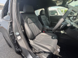 1列目シートです。足元までゆったりとご乗車頂けます!!