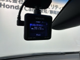 万が一の事故のときもドライブレコーダーがあると安心です。ご利用になる場合は個人情報保護の観点より新品の対応SDカードをお求め下さい。
