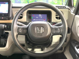 積み下ろしのしやすいデッキにはたっぷりと荷物を積み込んでいただけます。遊びから仕事まで、様々なシーンで頼れます♪
