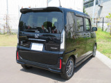 斜め後ろの画像です。是非現車をご確認ください!