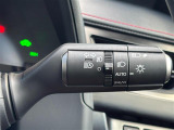【オートライト(AUTO)】外の明るさをシステムが感知して、自動でヘッドライトが点灯します!ヘッドライトをつけ忘れを防ぐ便利機能です。
