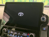 【10.5インチ ディスプレイオーディオ】大画面のディスプレイはAppleCarPlayやAndroidAutoが利用可能。大きな画面でスマホナビアプリ等が利用いただけます♪