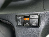 両側電動スライドドアで狭い所でも乗り降り楽々です!