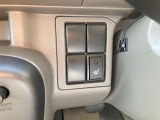 運転席用シートヒーター装備。