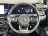 【ステアリングスイッチ】運転中、前方から目線をそらすことなく、オーディオ等の操作が可能な便利機能!安心&快適なドライブを演出してくれます♪