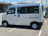 こちらの車両はU-CAR柏店にて展示中です。お車でご来店の際は柏市十余二337-122にてお店の場所をご確認下さい