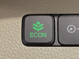 ★ECONスイッチ★ エコドライブを加速しよう!スイッチをONにすると、運転の仕方によるロスを抑え込み燃費をよくするようクルマが頑張ります(*^ー^*)燃費向上にチャレンジ♪