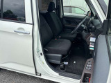 ご覧いただきありがとうございます!車両販売以外でも一般整備や板金など幅広く行っておりますのでお車の事でお悩みの際はお気軽にお問合せ下さい!