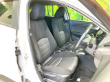 運転席シート廻りは使用感も少なく、良好な状態となっています。丁寧に使われていたことがよくわかりますね。