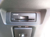 ビルトインタイプのETC2.0装備です!高速道路もストレスなくスムースに走行できますよ。
