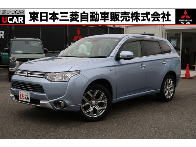 アウトランダーPHEV 2.0 G ナビパッケージ 4WD 