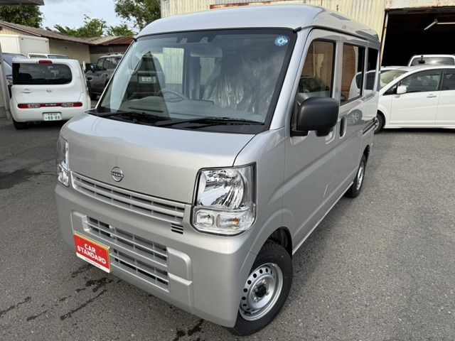 クリッパー DX ハイルーフ 4WD 登録済未使用車/フロアマット/キーレス/純