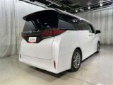 後ろから見ると車の印象も変わりますね♪