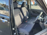お引渡し前に点検整備を行います!ご購入後も中古車保証付きです!新車時メーカー保証期間が残っている場合は保証継承も行います!※ダイハツ車12ヶ月保証、他メーカー車6ヶ月保証となります。