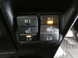 運転席と助手席には寒い時にうれしいシートヒーターが装備されてます。