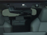 TOYOTA SAFETY SENSEは道路状況、車両状態、天候状態及びドライバーの操作状況などによっては、作動しない場所があります。あくまで運転補助機能です。