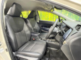 運転席シート廻りは使用感も少なく、良好な状態となっています。前オーナー様が丁寧に使っていたことがよくわかりますね。