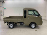 軽自動車、小型車を中心に常時300台展示車を御用意させて頂いております