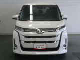 沢山乗れるのがこの車の魅力!2台で移動しないと・・・なんて時もこの車なら1台で!大活躍です♪
