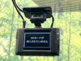 【ドライブレコーダー】ドライブレコーダー装備!走行中はもちろん、あおり運転や事故に遭遇した際、映像で記録し、万一のリスクに備えます。※記録用SDカードはお客様ご自身でご準備いただく必要があります。