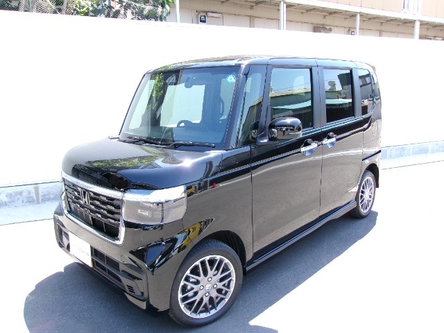 N-BOXカスタム ターボ 4WD 