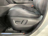 納車前にご案内しますボディーコーティングを施工する事をお勧めします。理由1納車時ピカピカ、2洗車も楽々だし雨で多少の汚れも無くなります、3運転してて気持ちがよいetc.
