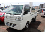ピクシストラック中は広めで運転はしやすい