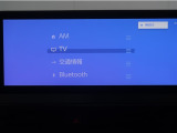 携帯電話とBlue Toothの連携により車の中でハンズフリー通話が可能です。
