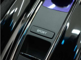 「SPORT」ボタンで走行の感触が変わります。スイッチONでエンジンがさらに元気モードに!!