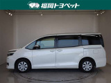 トヨタの人気ミニバン、ヴォクシー X Cパッケージが入荷しました。8人乗りです。
