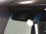 ホンダセンシング搭載。誤発進抑制機能・路外逸脱抑制機能・歩行者事故低減ステアリング・車線維持支援システム・先進車発進お知らせ機能など多彩な先進安全機能でより安全で快適なドライブを支援します。