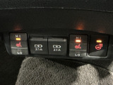 フロント両席にはシートヒーターが付いています!寒い日に便利な装備ですね。