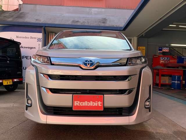 ノア  1.8 ハイブリッド Z E-Four 4WD