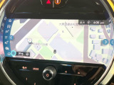 ●純正ナビ:一体感のあるナビは、高級感ある車内を演出してくれます。オーディオ機能も充実しておりますので、運転もより楽しめます♪