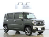 当社の届出済未使用車は、店舗に『新車おろしたて』の状態で入荷いたします。新規届出によりナンバーを取得後、店頭で丁寧に展示・保管をしています。遠方のお客様にも、安心してお勧めできるコンディションです。