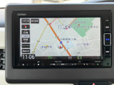 嬉しいナビ付です♪これで遠出も安心です。目的地まで連れて行ってくれます。ドライブが楽しくなりますね。