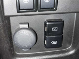 シガーソケット用の充電器が使用可能です!