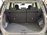 【トランク】積み込みやすくて、たっぷり積める荷室です。シートアレンジできるものは、乗車人数と荷物の量や大きさによってシートを動かすことができるので、より快適なドライブが可能です!