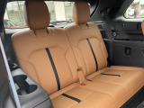 様々な先進安全装備を搭載し、快適装備の充実した3列シートSUV