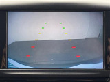 【バックモニター】後ろのカメラの映像をモニターに映し出すことができます!後方の見えない死角や、障害物との距離感をしっかり確認することができます!駐車が苦手な方におすすめです。
