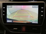 バックガイドモニターで、後方を確認しながら安心して駐車することができます。運転初心者も熟練者も必須の機能ですよ!