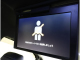 後席モニター付きでロングドライブもお子さまを飽きさせません!