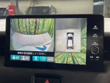 【マルチビューカメラシステム】専用のカメラにより、上から見下ろしたような視点で360度クルマの周囲を確認することができます☆縦列駐車や幅寄せ時に活躍してくれます♪