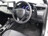 運転席廻りです。