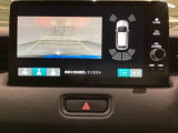 バックでの車庫入れも安心です! リアカメラが付いているバックモニター付のナビディスプレーを装備しております。バンパーについているソナーや、操作線もついており距離感も画面から確認できます。