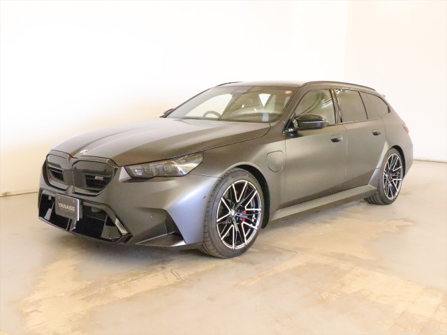 BMW M5ツーリング 