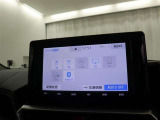 Bluetoothもついてるので、携帯と繋いで好きな音楽聞けます。