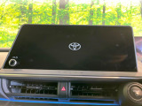 【12.3インチワイドナビ】高級感とインパクトのある大型ワイドナビを装備。各種オーディオ操作はもちろん、横長ワイド画面でのマップ2分割表示など、利便性も高いナビです♪
