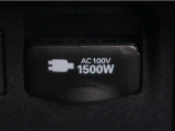 非常時やキャンプ等に役立つAC100Vコンセント付きです。